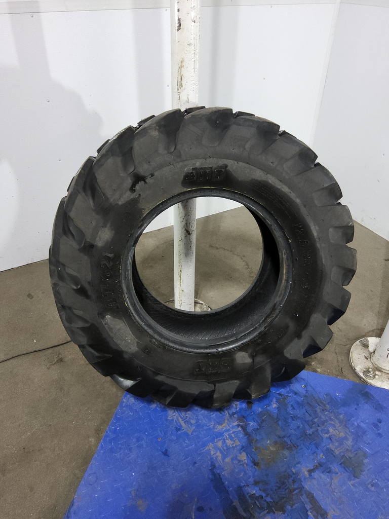 12.5/80-18 BKT Tires AT 621 Industrial R-4 F (12 Ply), 80%