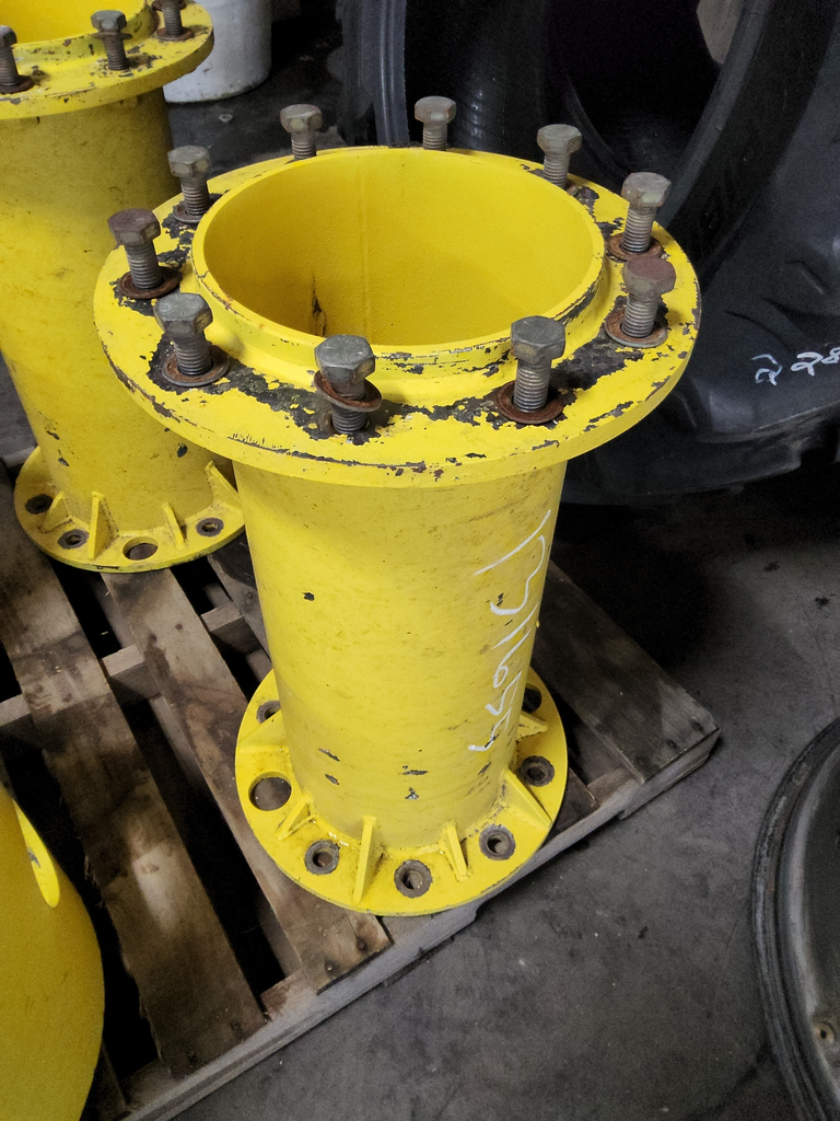 10-Hole 26"L Hub Extension/Triple, John Deere Yellow