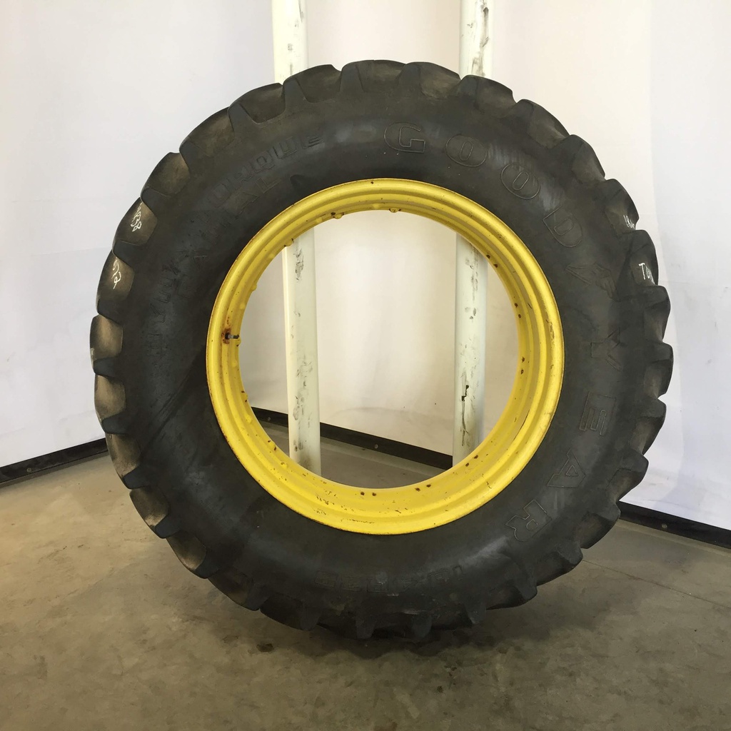 480/80R38 Goodyear Farm Dyna Torque Radial R-1 on John Deere Yellow 0-Hole Double Bevel 38" Cast 55%