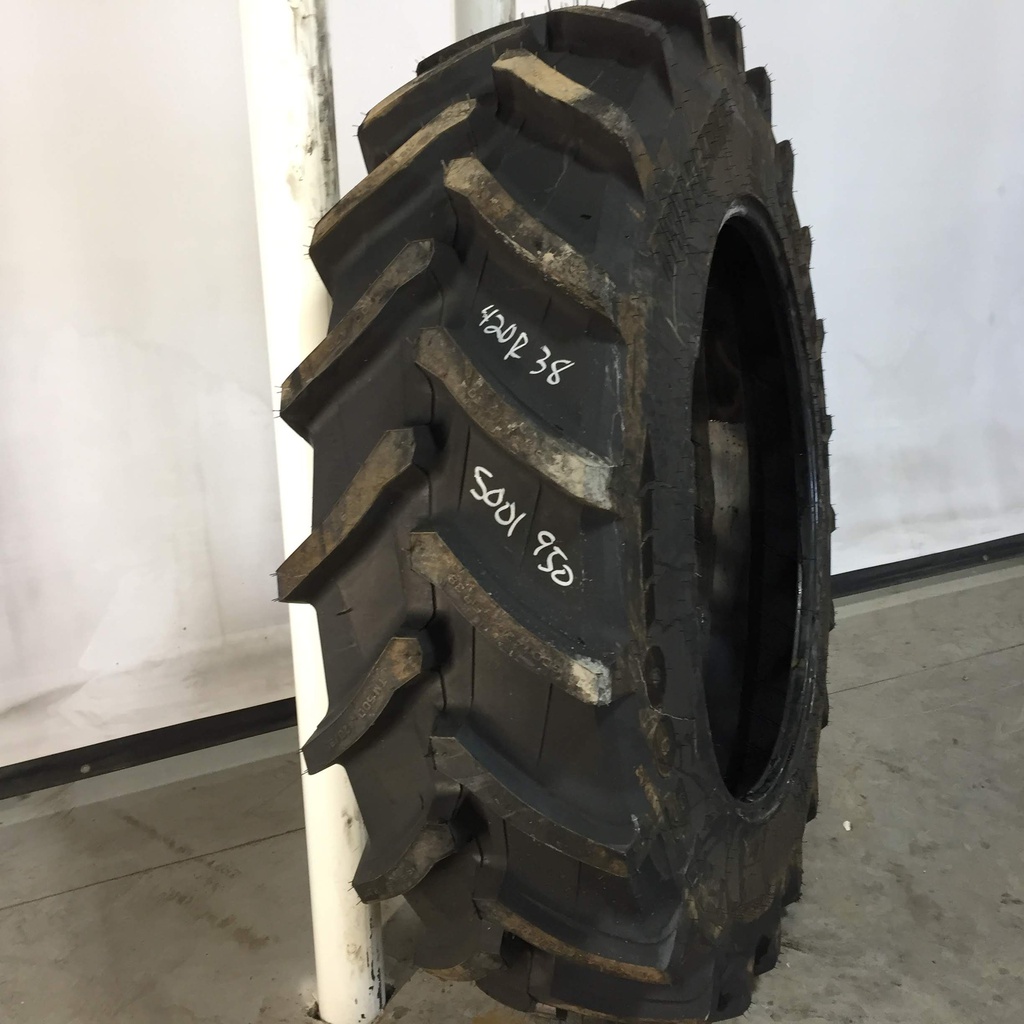 420/85R38 Trelleborg TM600 R-1W 144 A8 99%