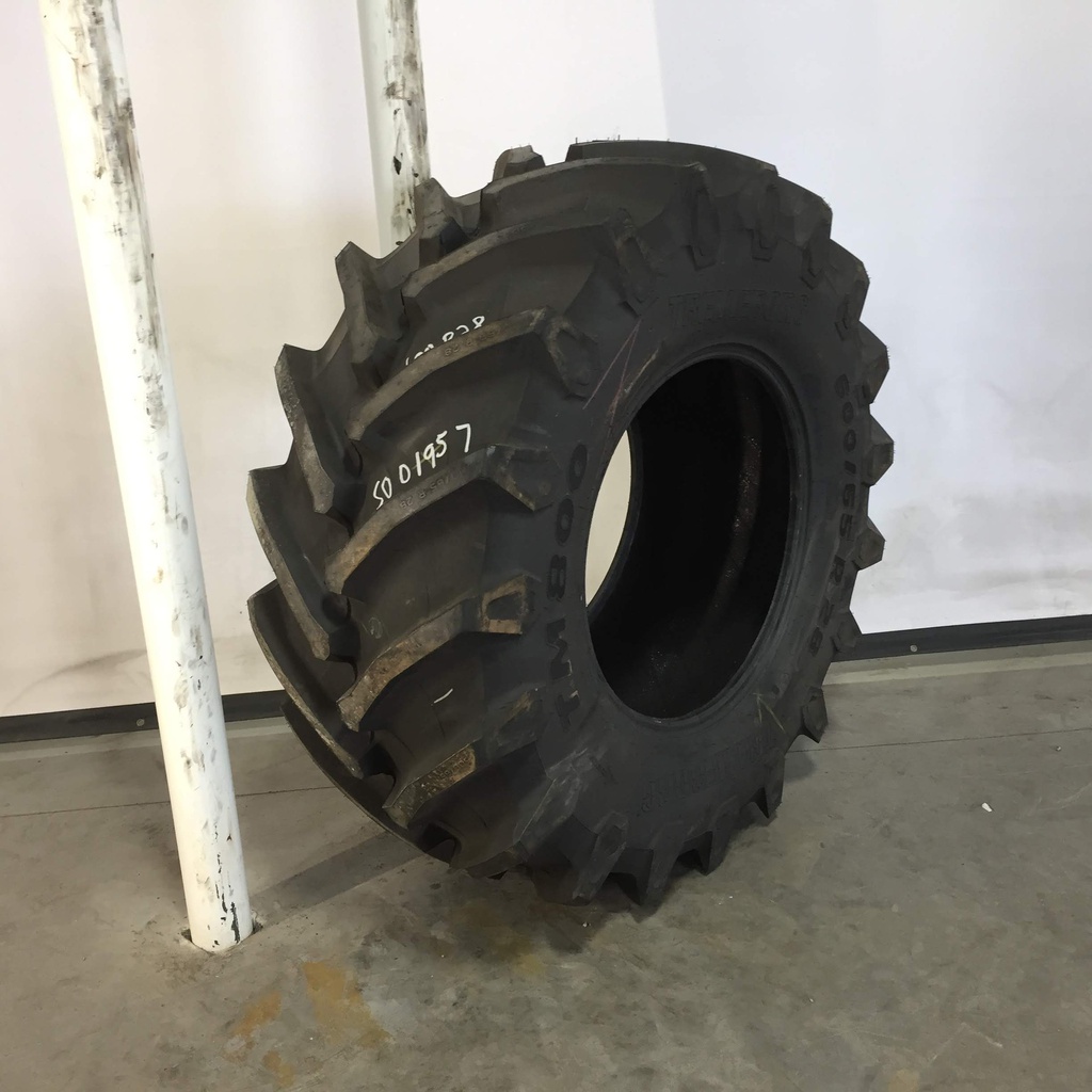 600/65R28 Trelleborg TM800 R-1W 147 D 99%