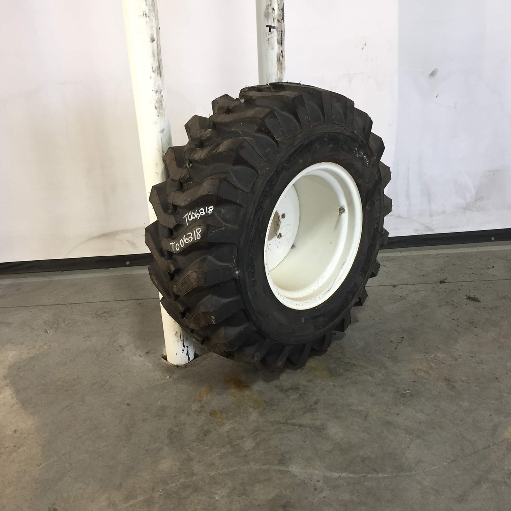 43/16.00-20 Titan Farm Trac Loader SS NHS  R-4, B (4 Ply) 99%