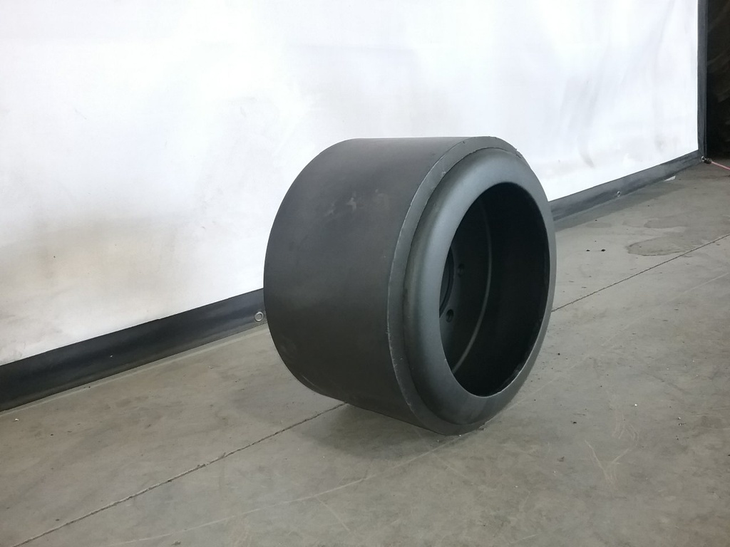 9.5" Wide Mid-Roller Bogie Wheel for AGCO Challanger Tractors Series MT700/MT800, Medium, Bolt-On(Poly)