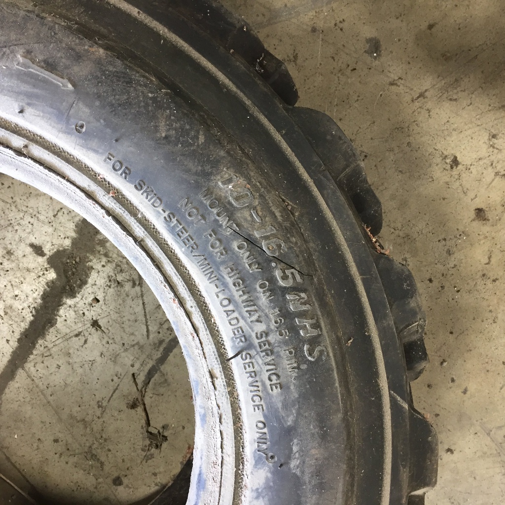 10/-16.5 Carlisle USA Loader R-4, E (10 Ply) 80%