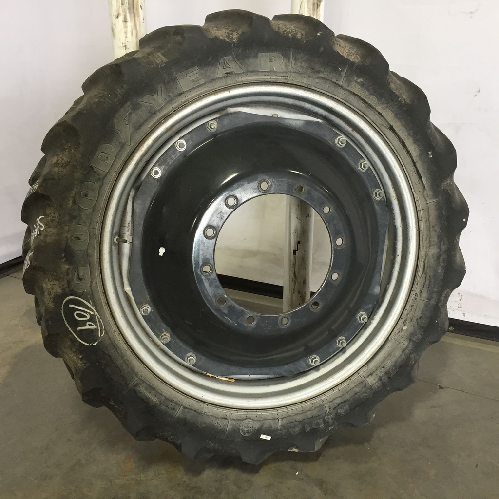 320/85R38 Goodyear Farm DT800 Super Traction R-1W on Case IH Silver Mist/Black 12-Hole Waffle Wheel (Groups of 3 bolts) 50%