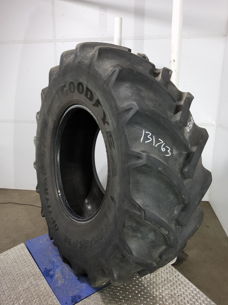 650/85R38 Goodyear Farm DT824 Optitrac R-1W 173A8 75%