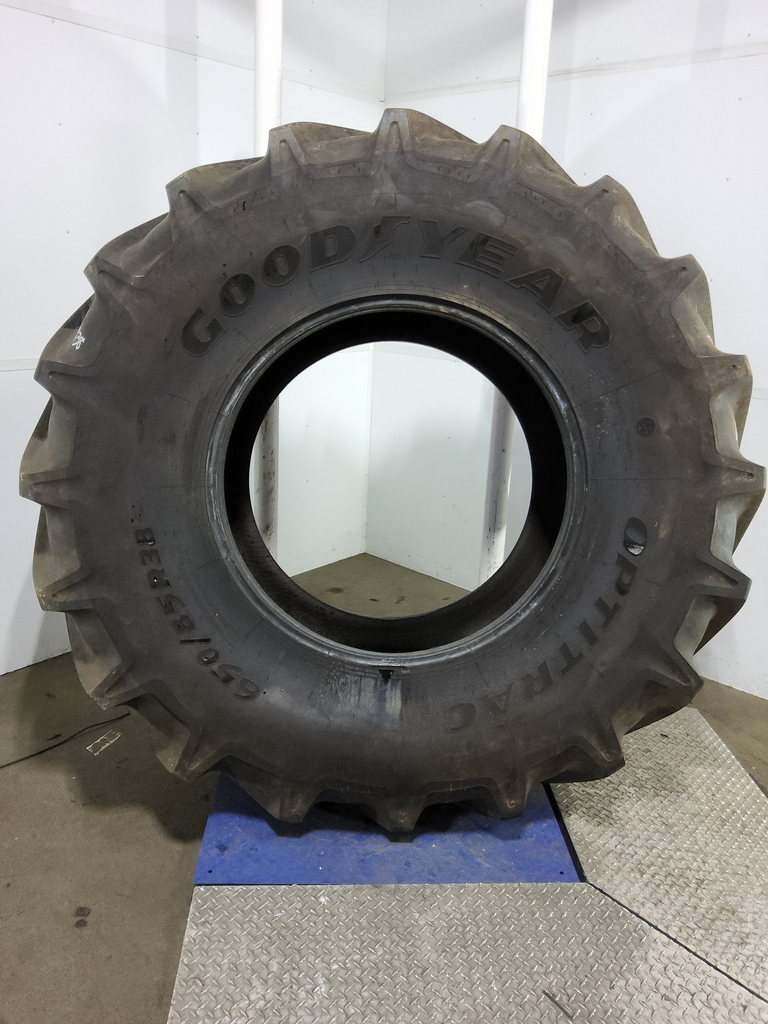 650/85R38 Goodyear Farm Optitrac R-1W 173D 90%