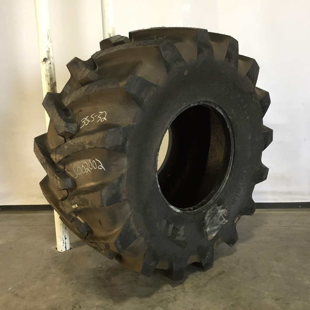 35.5/LB32 Firestone Forestry Special Severe Service DH LS-2, L (20 Ply) 99%
