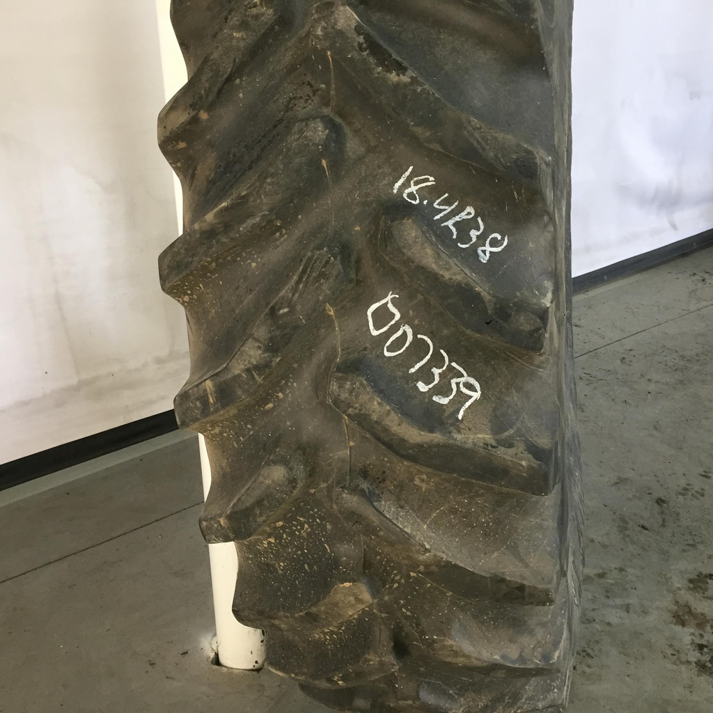 480/80R38 Goodyear Farm Dyna Torque Radial R-1 141 A8 50%