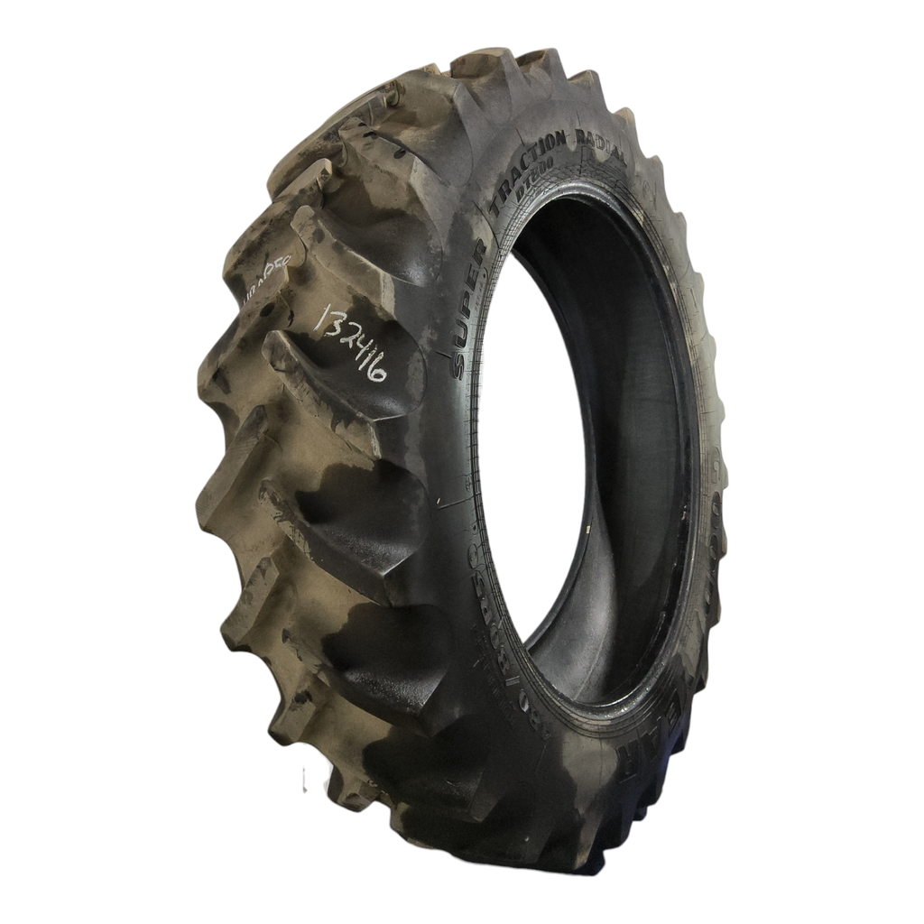 480/80R50 Goodyear Farm DT800 Super Traction R-1W 159A8 75%