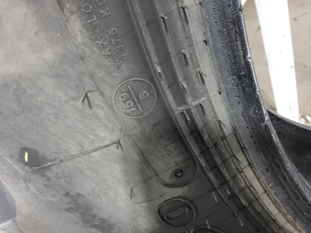 480/80R50 Goodyear Farm DT800 Super Traction R-1W 159A8 75%