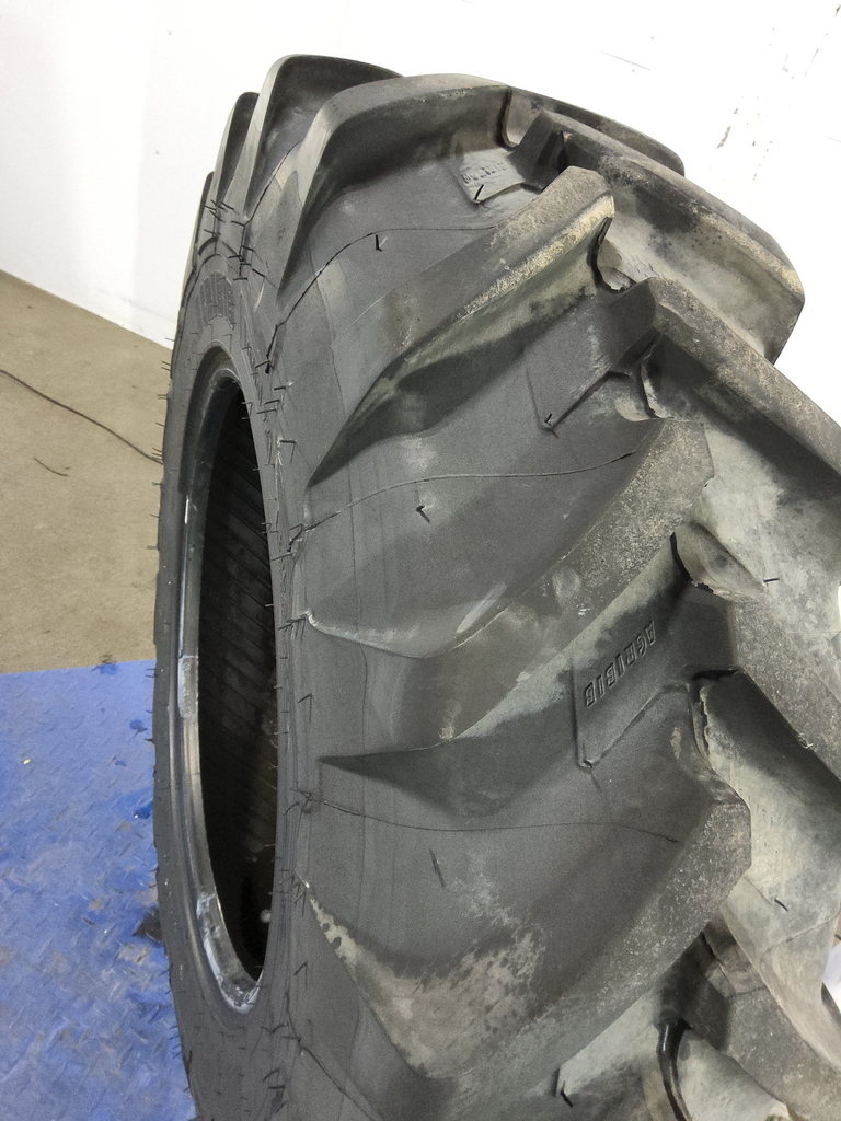 13.6R24 Michelin AgriBib R-1W 121B