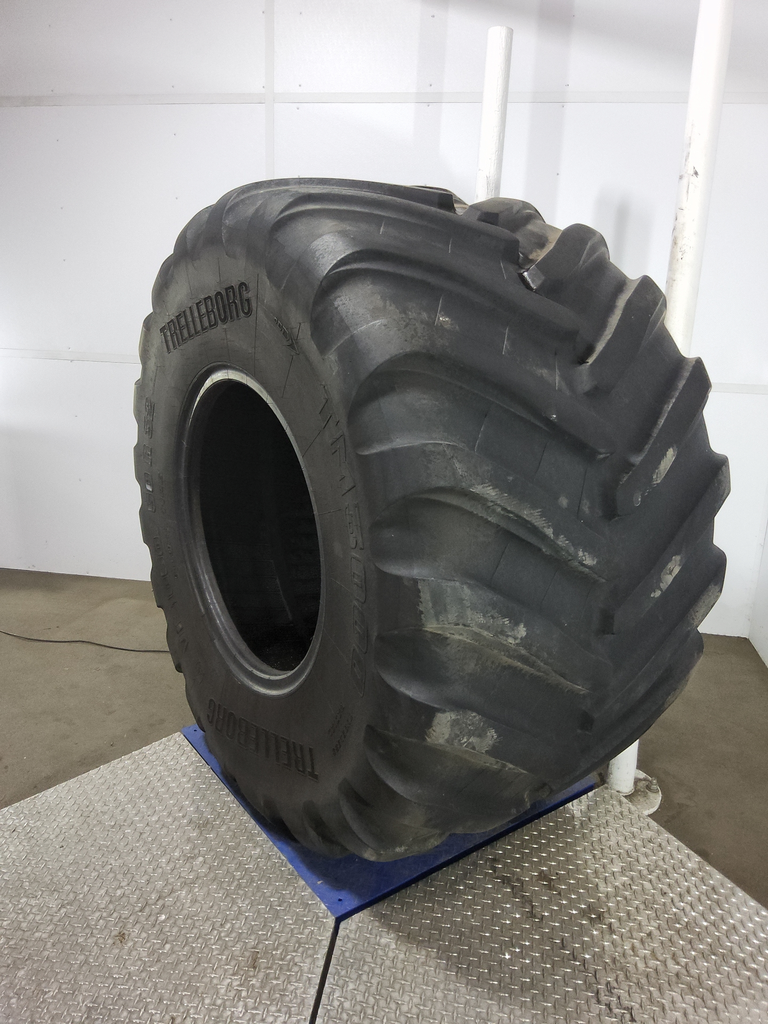 VF1050/50R32 Trelleborg TM3000 R-1W 198D