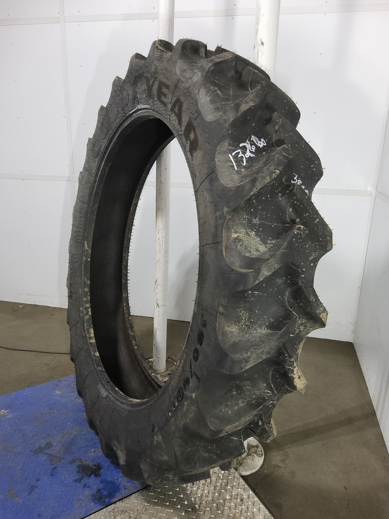 380/90R50 Goodyear Farm DT800 Optitrac R-1W 99%