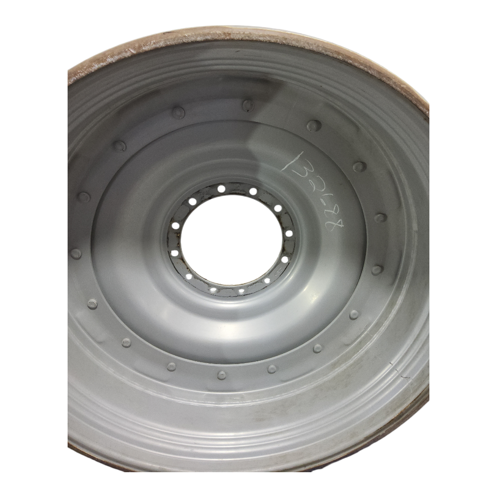 12-Hole Stub Disc Center for 46"-54" Rim, Agco Corp Gray
