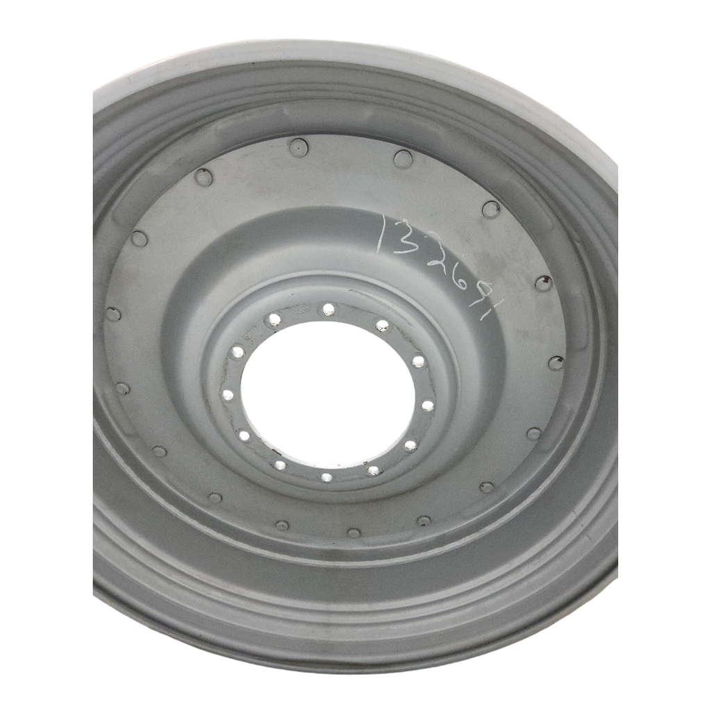 12-Hole Stub Disc Center for 46"-54" Rim, Agco Corp Gray