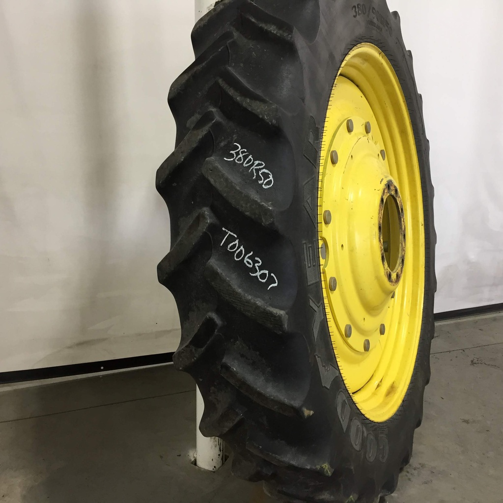 380/90R50 Goodyear Farm DT800 Optitrac R-1W 151 B 60%