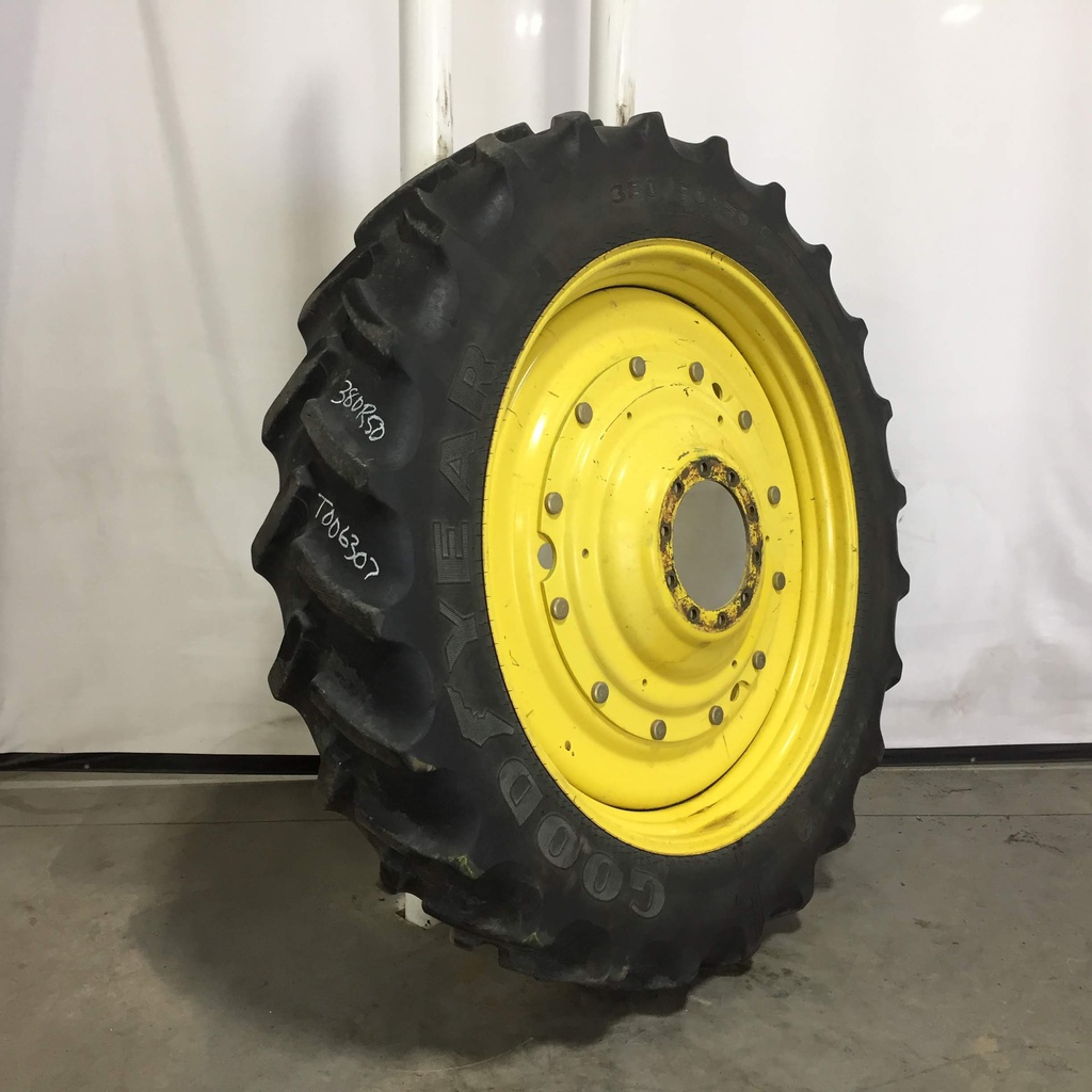 380/90R50 Goodyear Farm DT800 Optitrac R-1W 151 B 60%