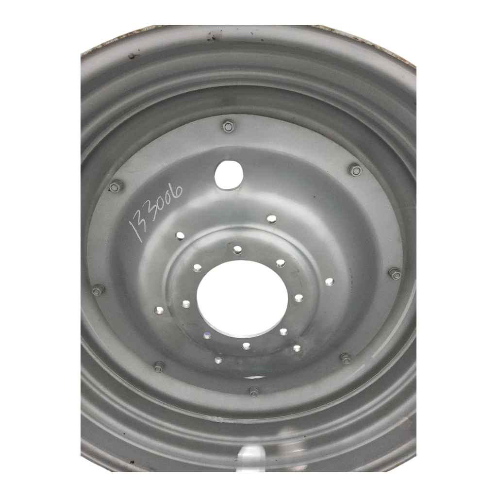 8-Hole Stub Disc Center for 38"-54" Rim, Agco Corp Gray