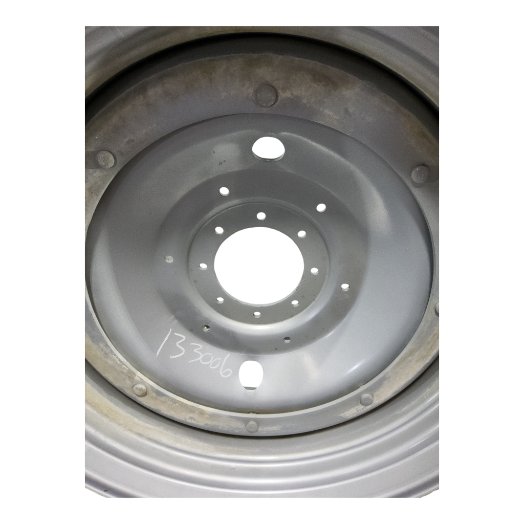 8-Hole Stub Disc Center for 38"-54" Rim, Agco Corp Gray