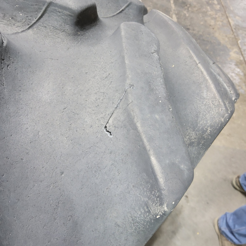 420/90R30 Goodyear Farm Dyna Torque Radial R-1 142B 60%