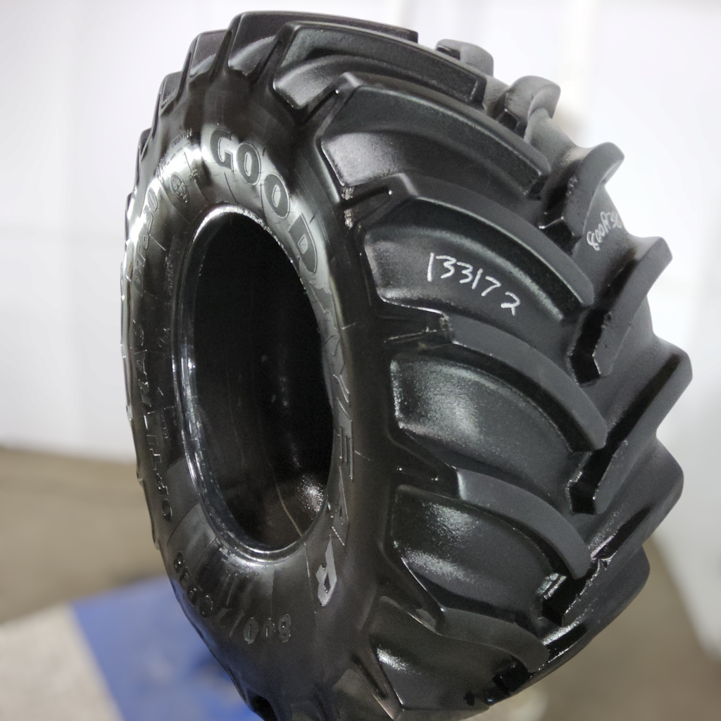 800/70R38 Goodyear Farm DT830 Optitrac R-1W 173B 85%