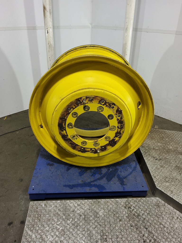 23"W x 38"D, John Deere Yellow 10-Hole Straddle Dual - Inside Main