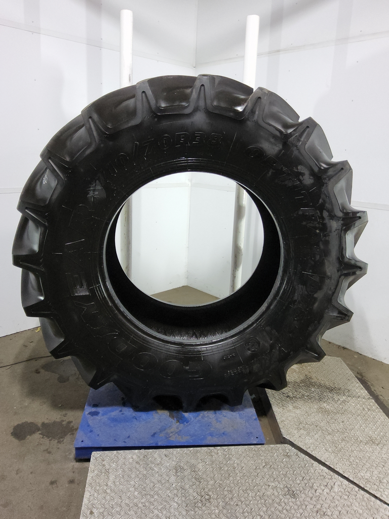 710/70R38 Goodyear Farm DT824 Optitrac R-1W 166A8 99%