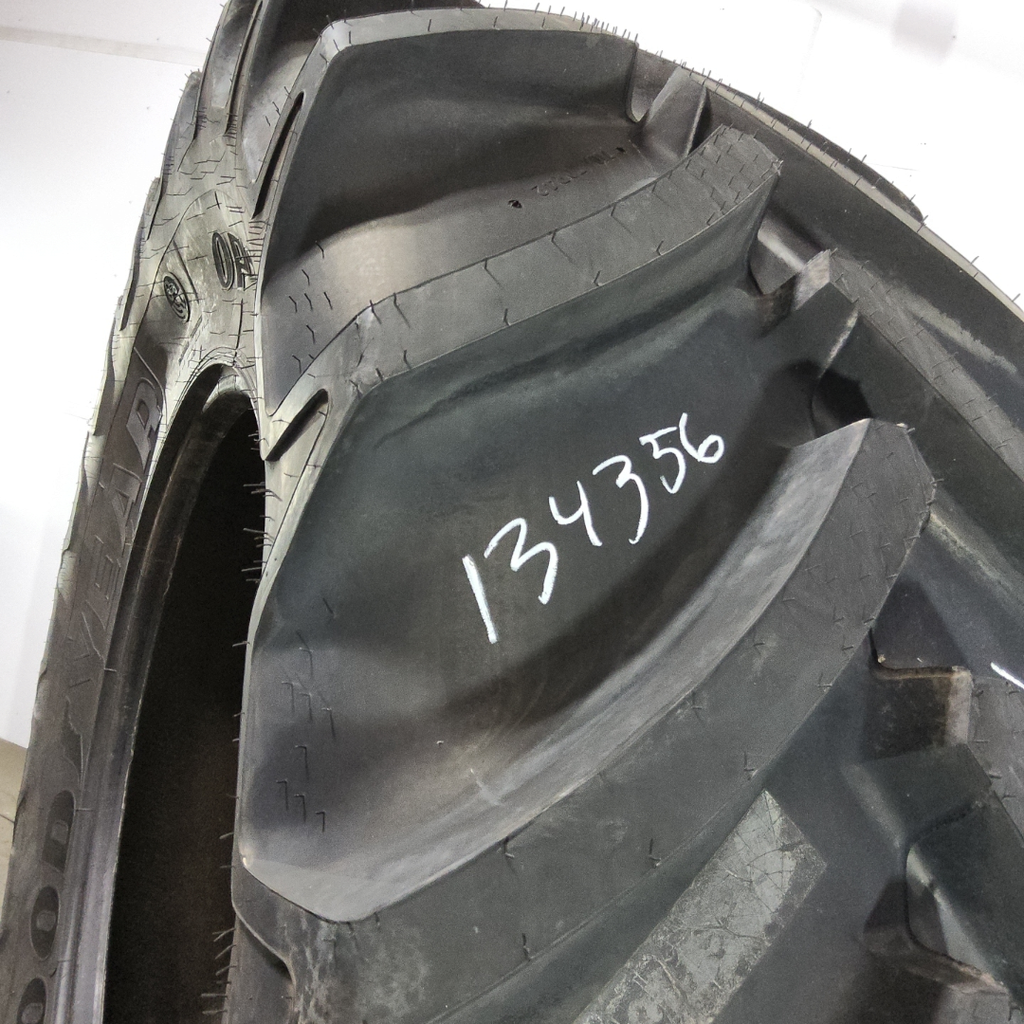 710/70R42 Goodyear Farm DT824 Optitrac R-1W 173B 99%