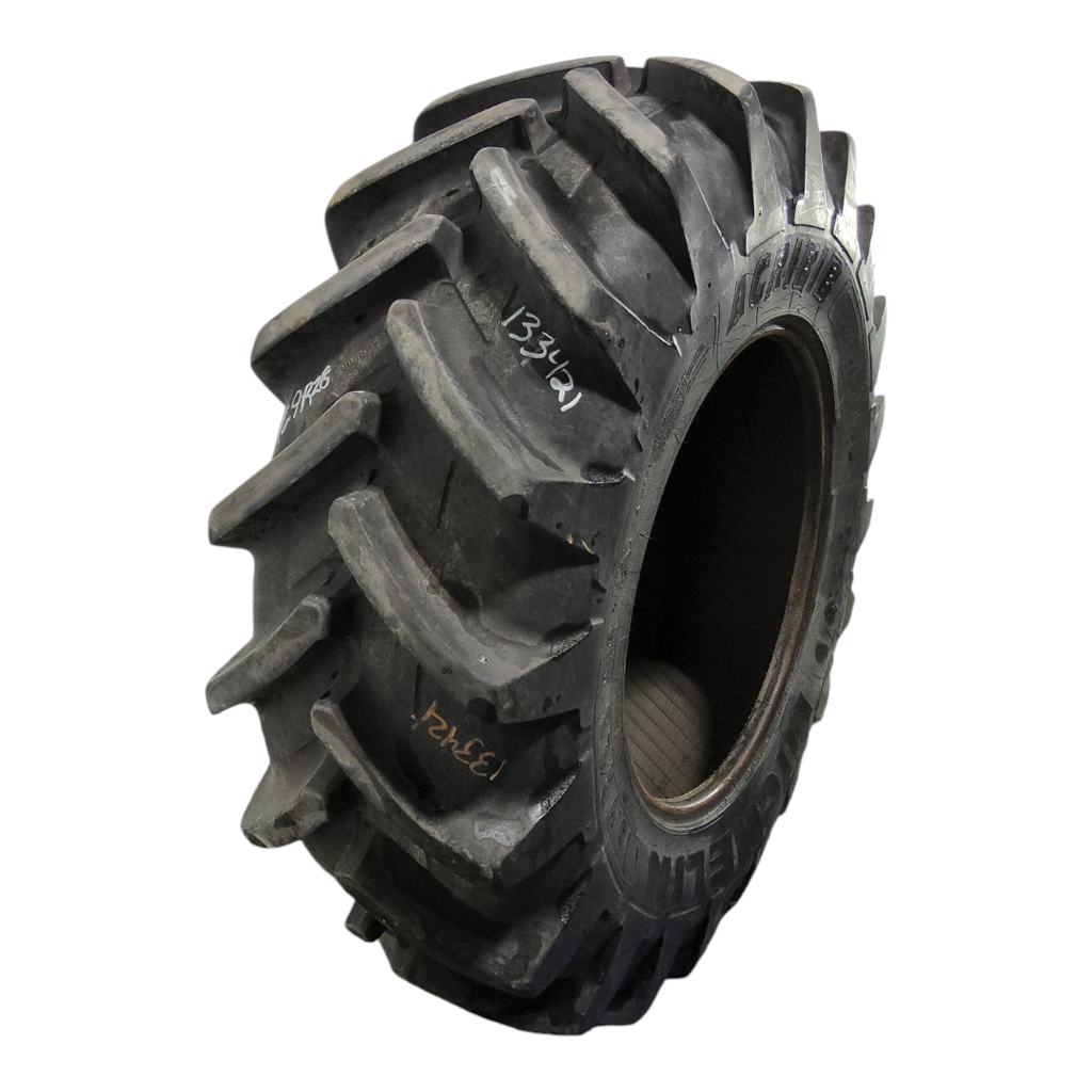 16.9R28 Michelin AgriBib R-1W 138B 85%