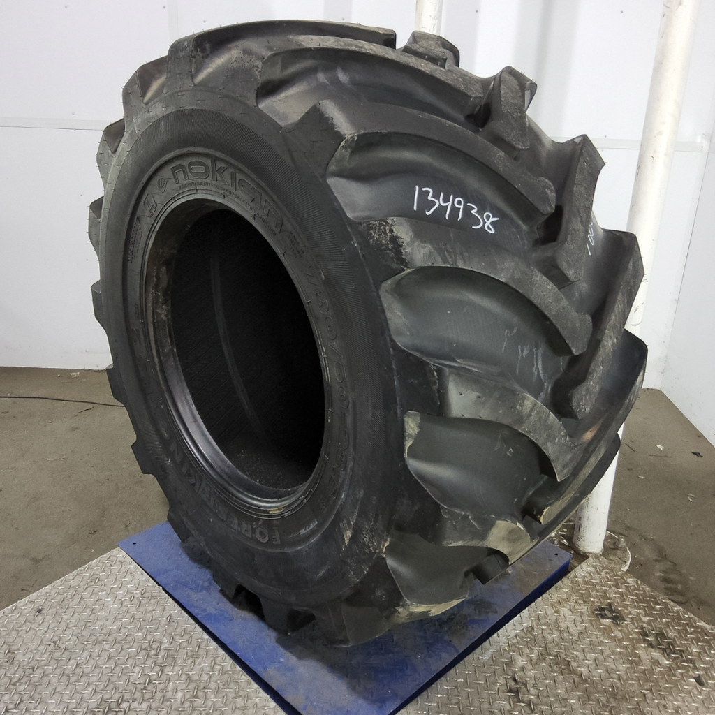 780/50-28.5 Nokian Forest King TRS 2 L-2 N (24 Ply), 182A2 99%