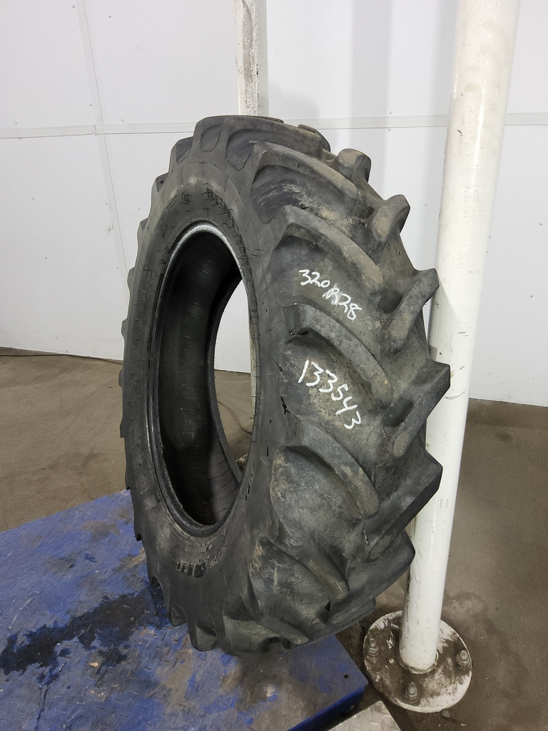 320/85R28 Firestone Performer 85 Extra R-1W 124D 65%