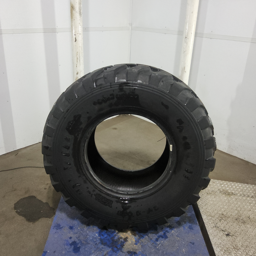 405/70R20 Alliance 606 Radial Backhoe SB R-4 143B