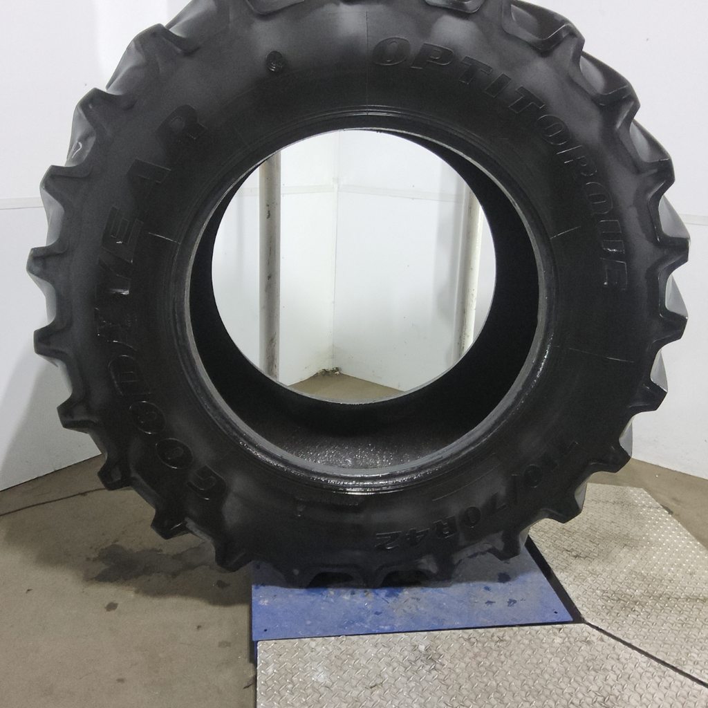 710/70R42 Goodyear Farm OptiTorque R-1 179D 55%