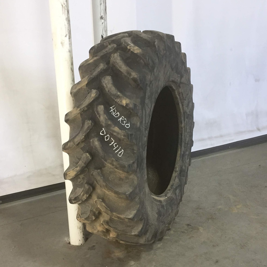 420/90R30 Firestone Radial All Traction FWD R-1 142 B 75%