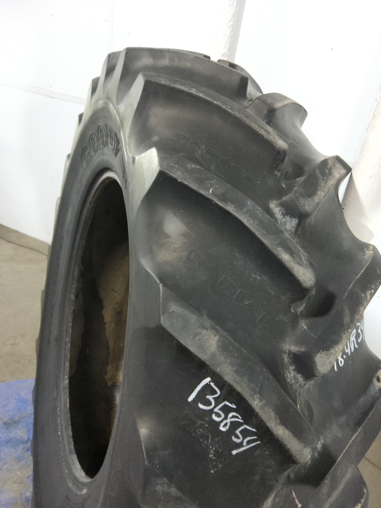 18.4R34 Goodyear Farm Super Traction Radial R-1W 144B 80%