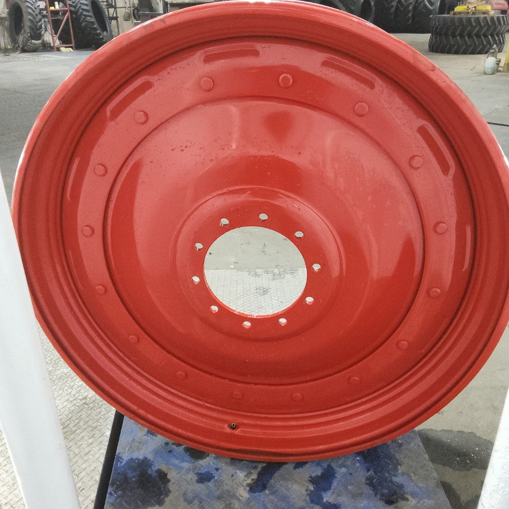 15"W x 50"D, Fendt/Agco Red 16-Hole Stub Disc