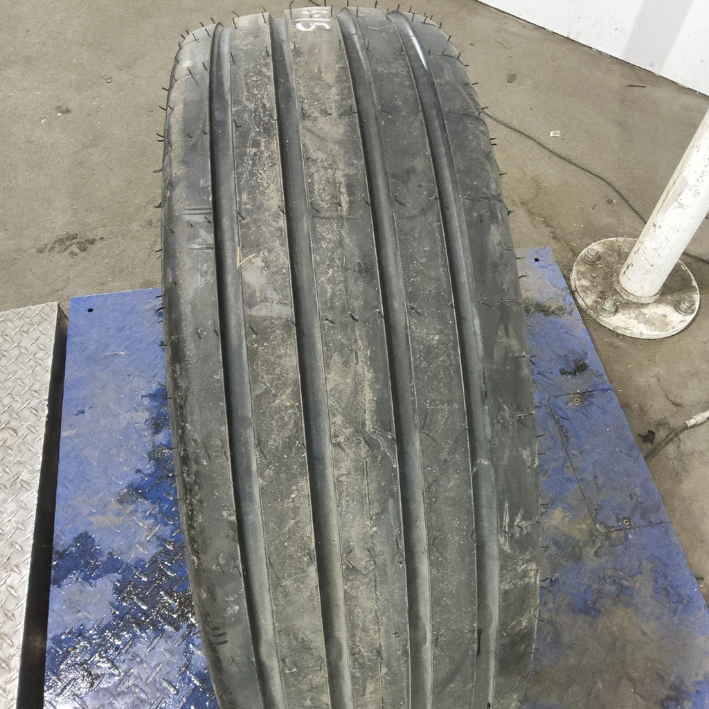 12.5L-15 Goodyear Farm FI Highway Service II I-1 F (12 Ply)