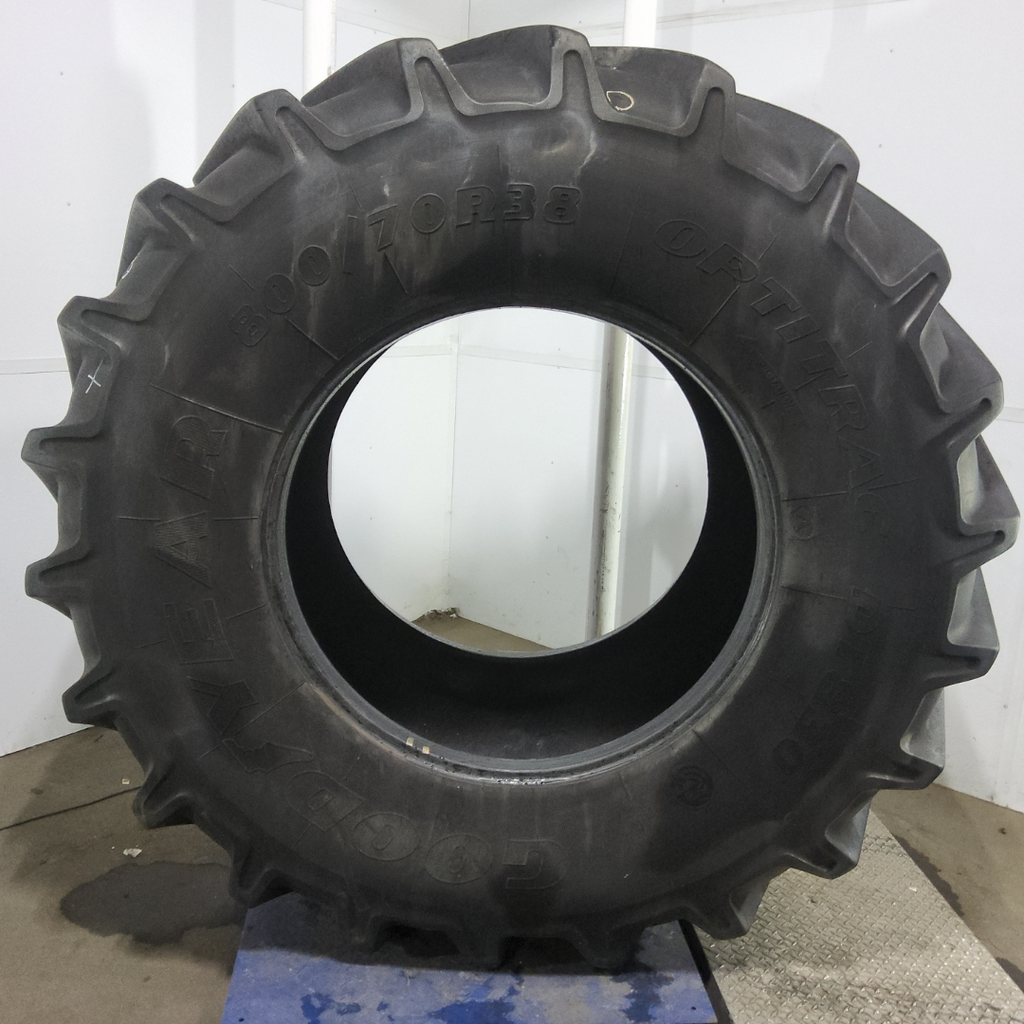 800/70R38 Goodyear Farm DT830 Optitrac R-1W 173A8 80%