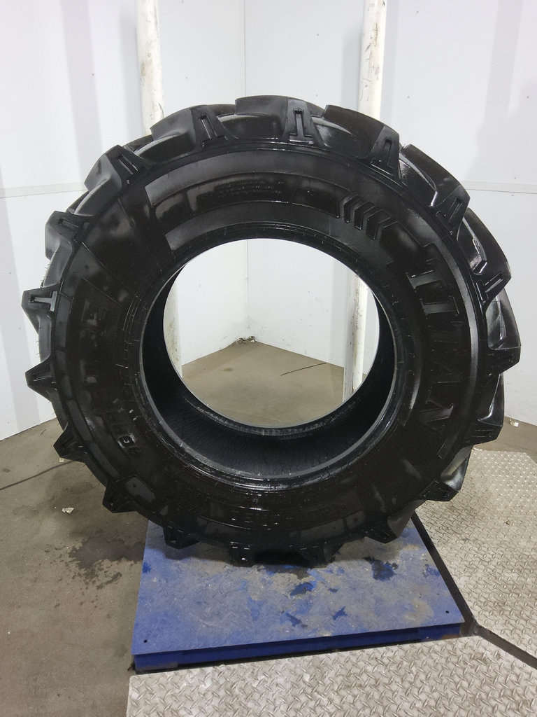 420/90R30 Titan Farm AgraEDGE R-1W 142D 95%