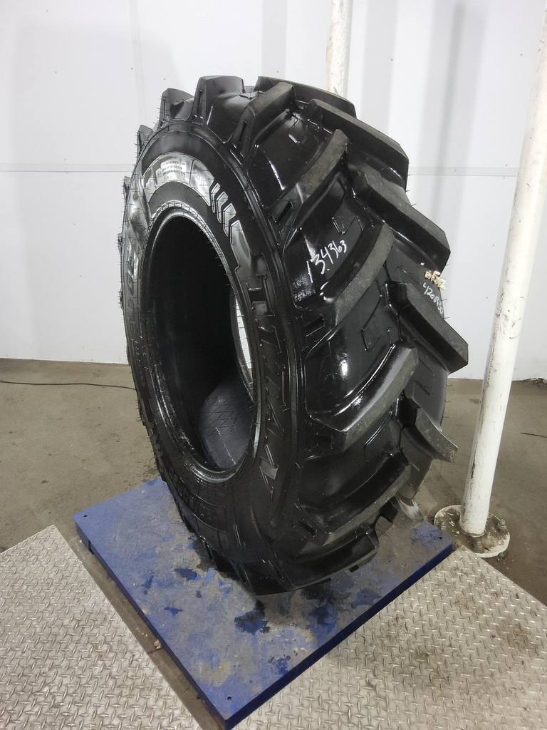 420/90R30 Titan Farm AgraEDGE R-1W 142D 95%