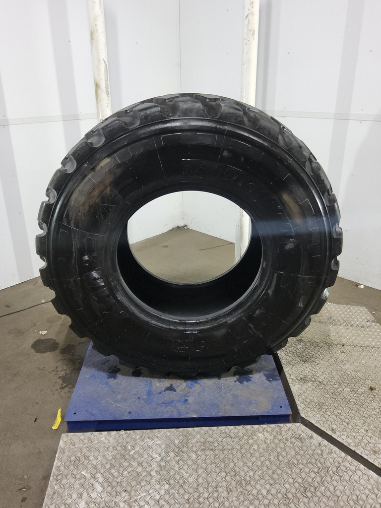 17.5R25 Michelin XHA2 L-3 176A2 90%