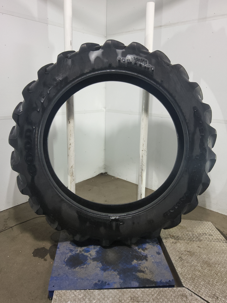 380/90R54 Goodyear Farm DT800 Super Traction R-1W 152A8 80%