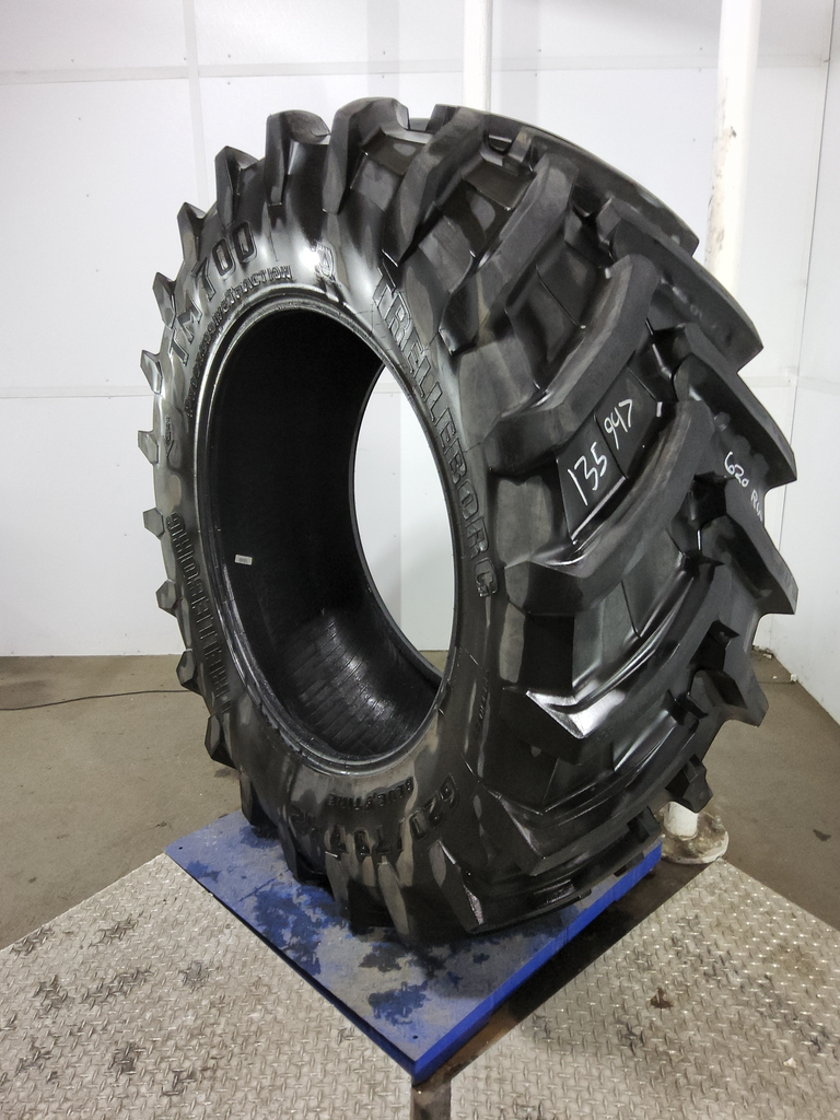 620/70R42 Trelleborg TM700 Progressive Traction R-1W 166D 99%