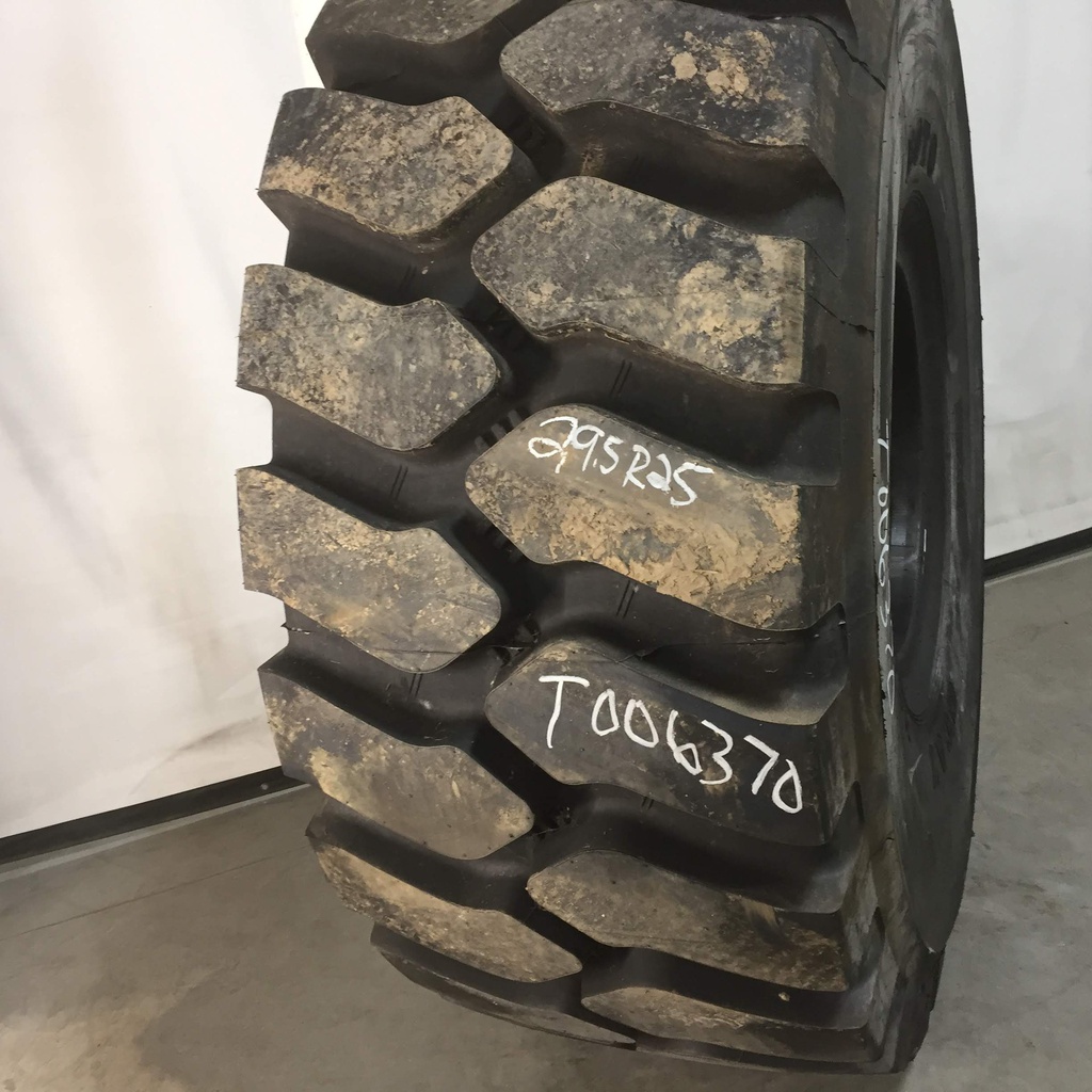 29.5/R25 Boto GCA7 E-4 200 B