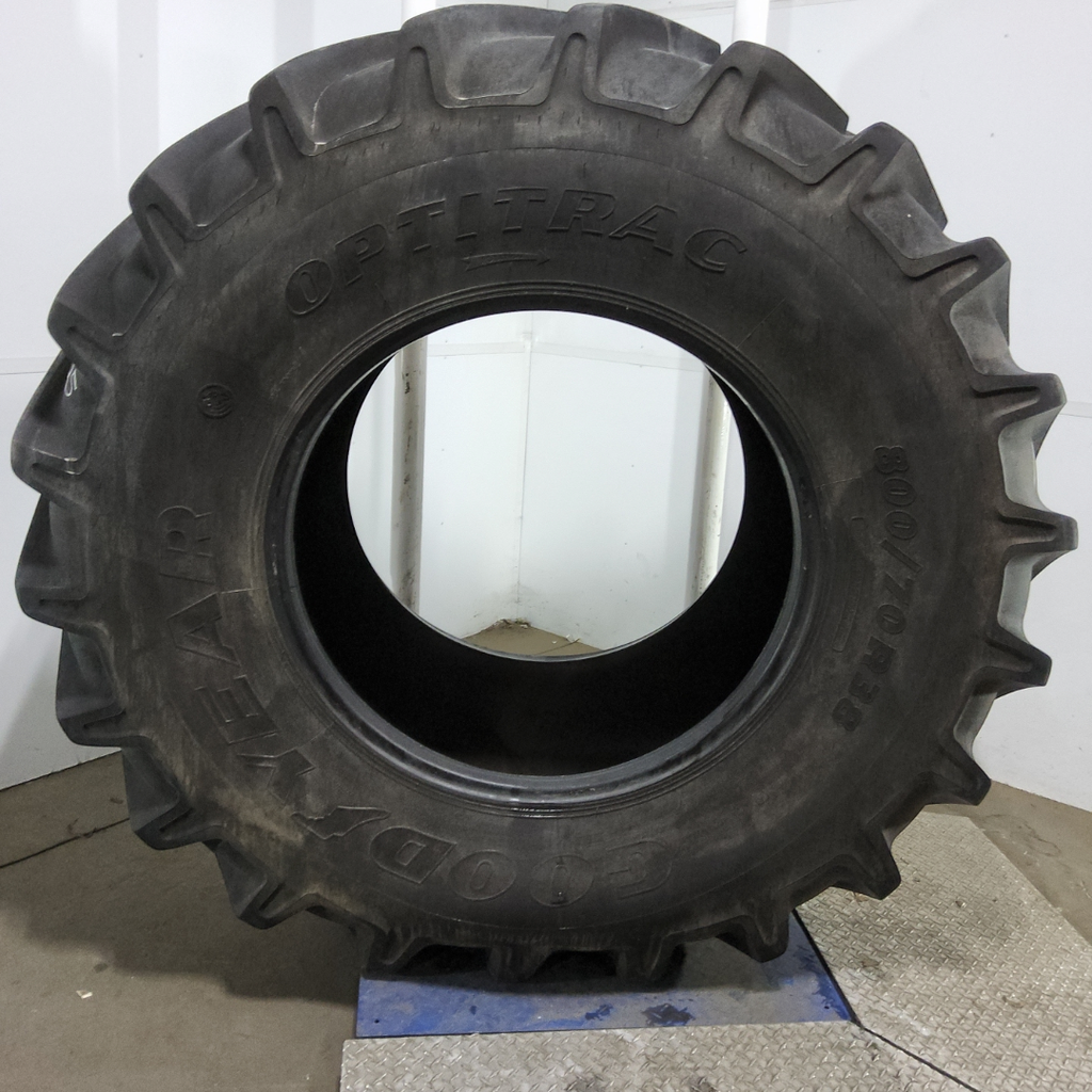 800/70R38 Goodyear Farm Optitrac R-1W 173D 85%