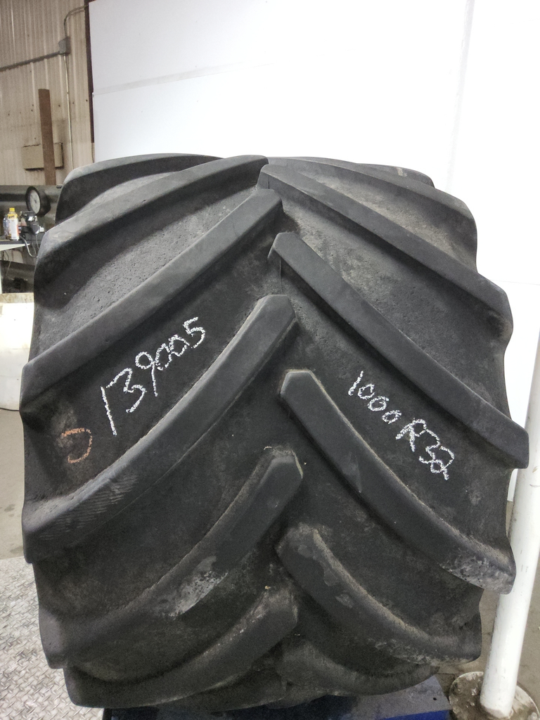 LSW1000/45R32 Goodyear Farm Optitrac R-1W 184D 85%