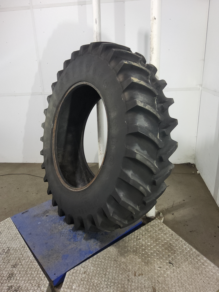 18.4R38 Firestone Radial 23 R-1 141A8 90%