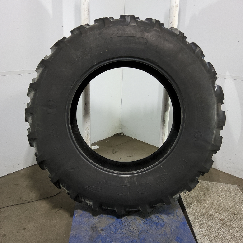 18.4R38 Goodyear Farm DT710 Radial R-1 141A8 99%