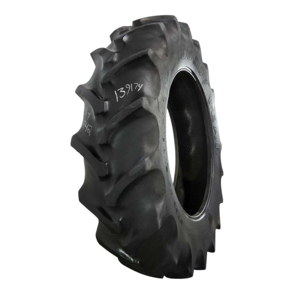 18.4R42 Goodyear Farm Special Sure Grip Radial TD8 R-2 146A8 40%